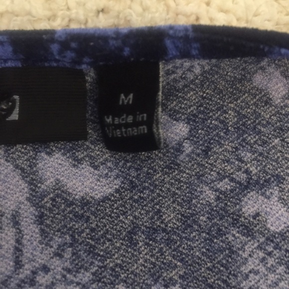 🚫SOLD🚫Blue snake print wrap dress - Picture 5 of 5